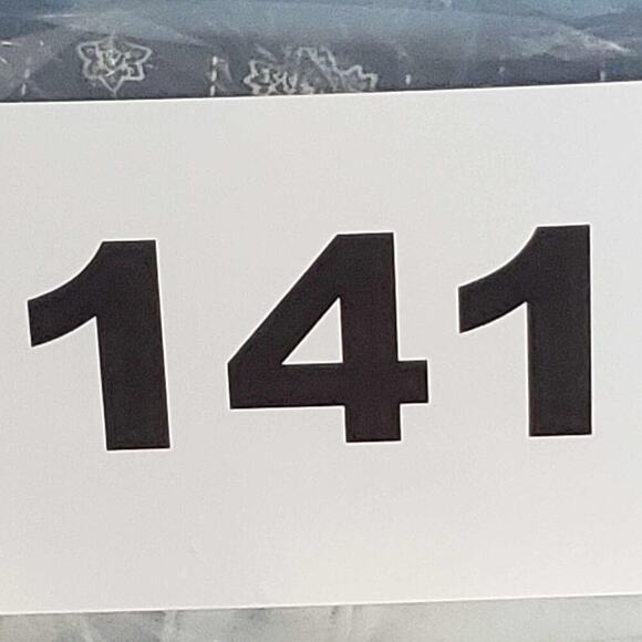 Wrangler Jeans Straight Leg High Rise Women’s Medium Wash 5-Pocket Size 33x30 - Picture 9 of 9